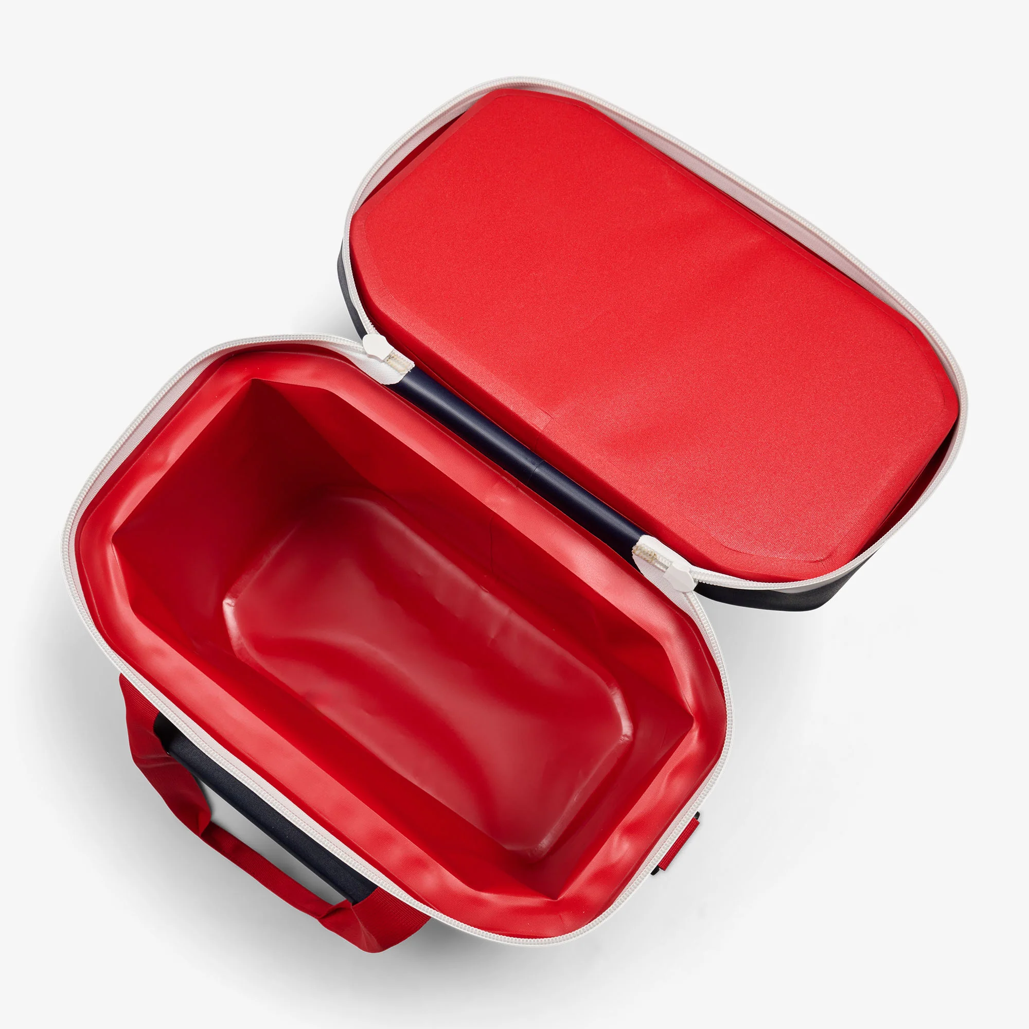 TrailmateĀ® 30-Can Cooler Bag - Image 3